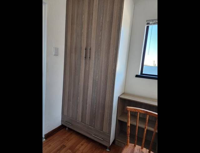 1 BEDROOM PROPERTY TO RENT IN FOREST HILL